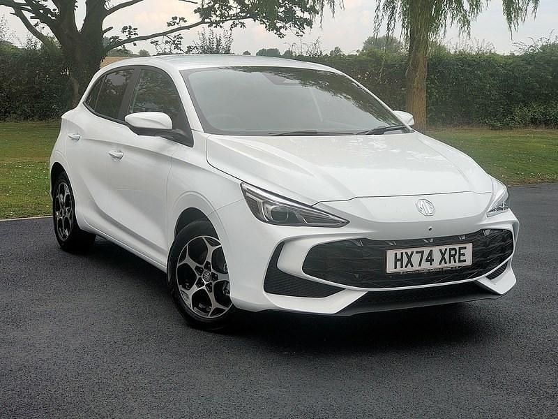 Used MG MG3 Trophy 194 HP (142 kW) 2024 White Hatchback