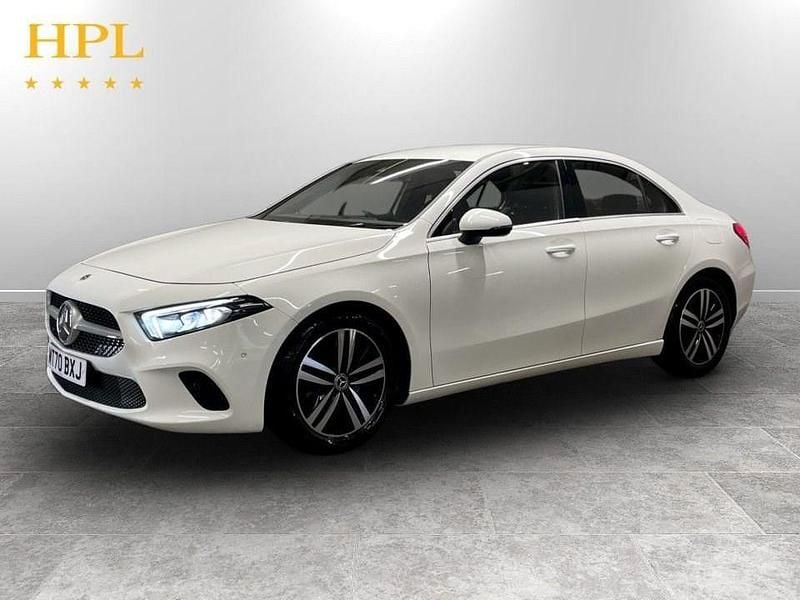 Used Mercedes A200 Executive 163 HP (119 kW) 2020 White Sedan