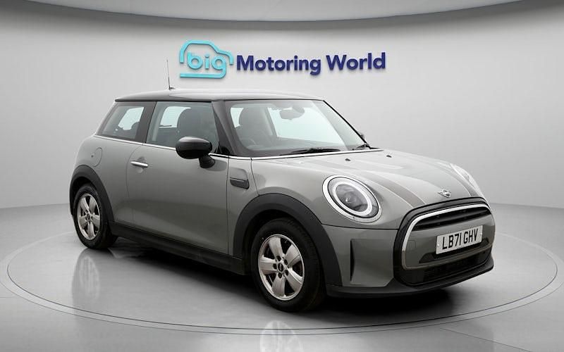 Used Mini Cooper Classic 136 HP (100 kW) 2022 Grey Hatchback
