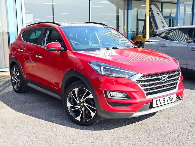 Used Hyundai Tucson Premium SE 177 HP (130 kW) 2019 Red SUV