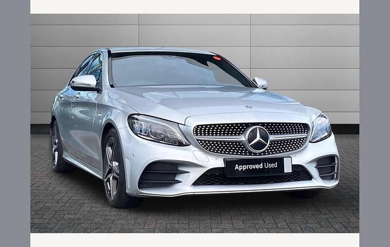 Used Mercedes C300 AMG line 254 HP (186 kW) 2019 Silver Sedan