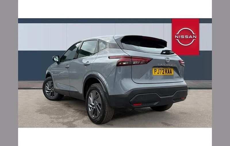 Used Nissan Qashqai Acenta Premium 158 HP (116 kW) 2022 Grey SUV