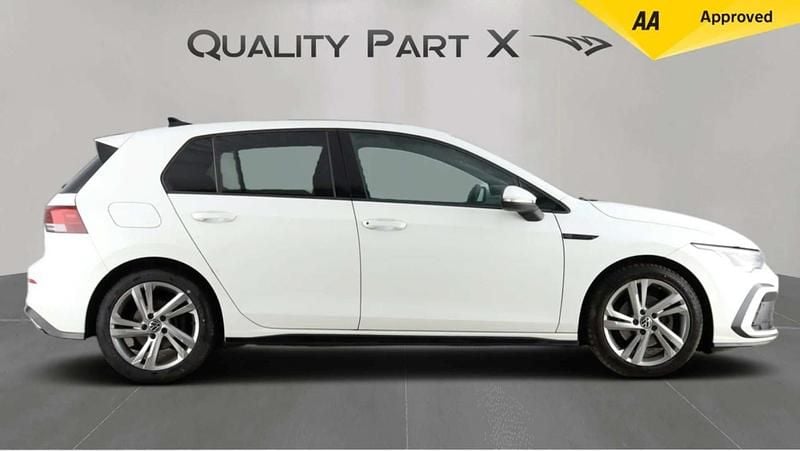 Used VW Golf VII R-line 150 HP (110 kW) 2020 White Hatchback