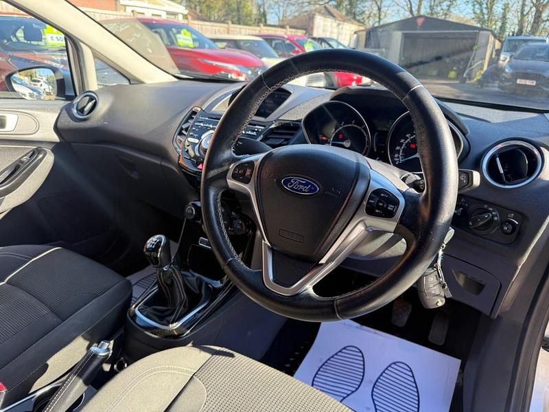 Used Ford Fiesta Titanium 2017 Silver Hatchback