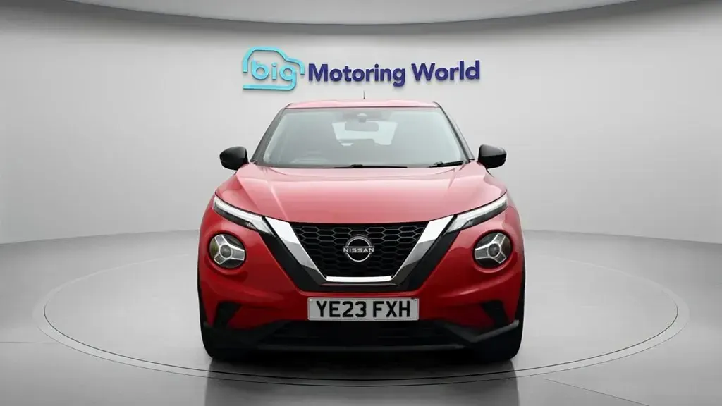 Używany Nissan Juke S 114 KM (83 kW) 2023 Czerwony SUV