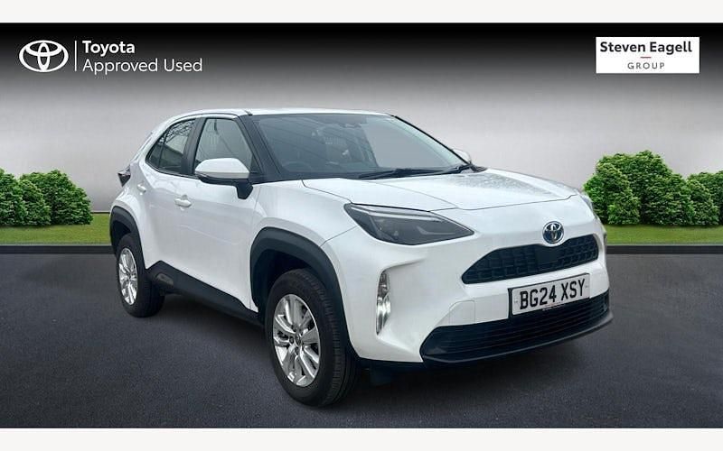 Used Toyota Yaris Hybrid 116 HP (85 kW) 2026 Estate