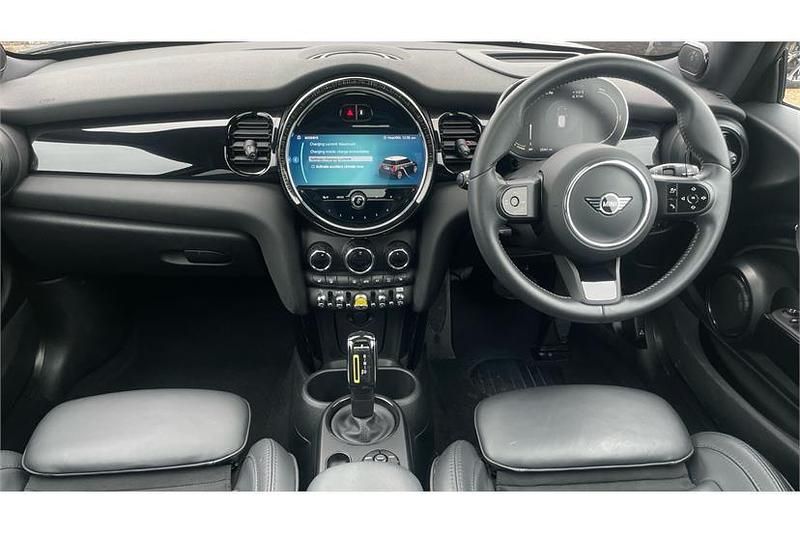 Used Mini Cooper S Level 3 135 kW (184 HP) 2023 White Hatchback