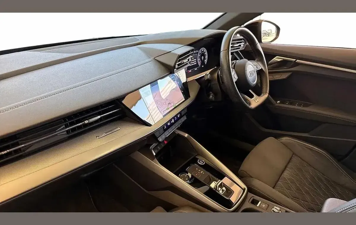 Used Audi A3 Comfort 150 HP (110 kW) 2022 Blue Sedan
