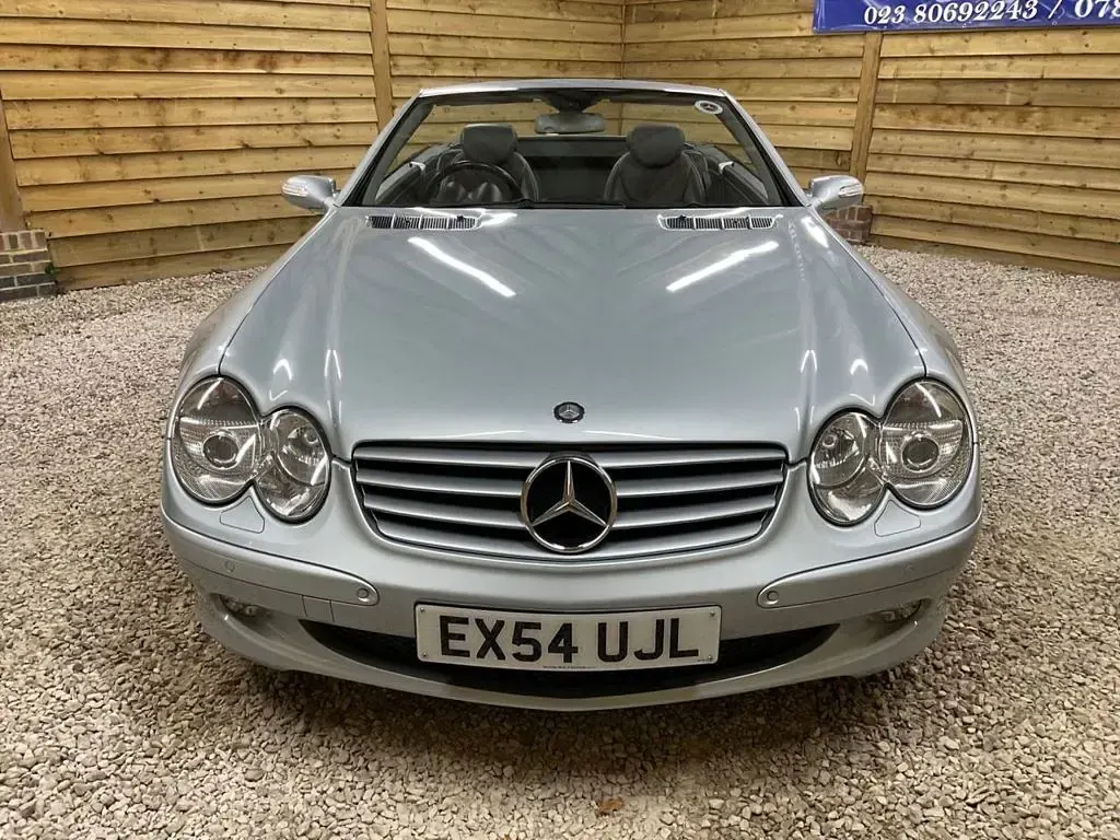 Used Mercedes SL350 245 HP (180 kW) 2004 Silver Cabriolet