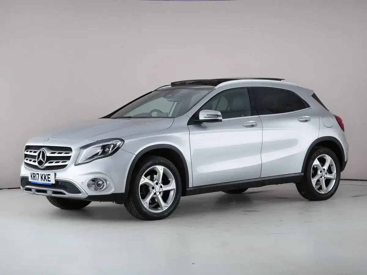 Used Mercedes GLA200 Premium Plus 2017 Silver SUV
