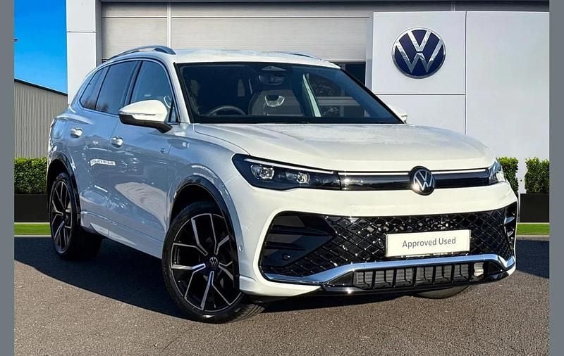 White Used 2025 VW Tiguan R-line SUV | £32,990 (A bit pricey) - Image 1/4