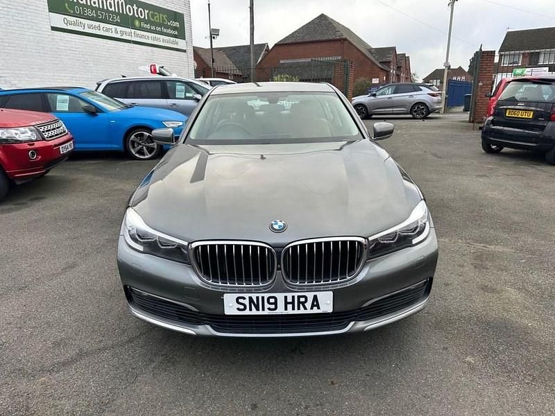Used BMW 730 Comfort Edition 265 HP (194 kW) 2019 Grey Sedan