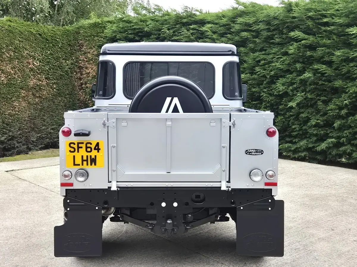 Used Land Rover Defender 2015 Silver Pickup