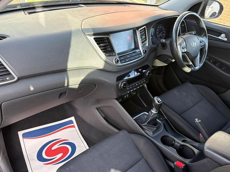 Used Hyundai Tucson SE 2018 Black SUV