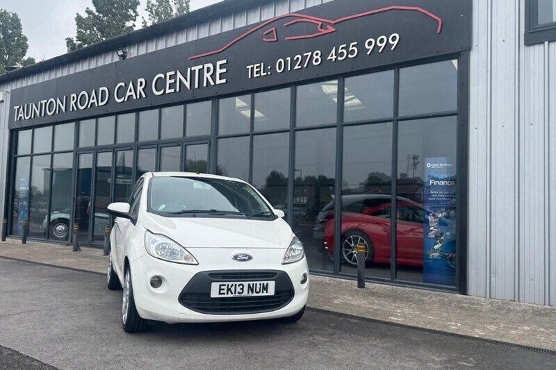 White Used 2013 Ford Ka Titanium Hatchback | £3,495 (Fair price) - Image 1/1