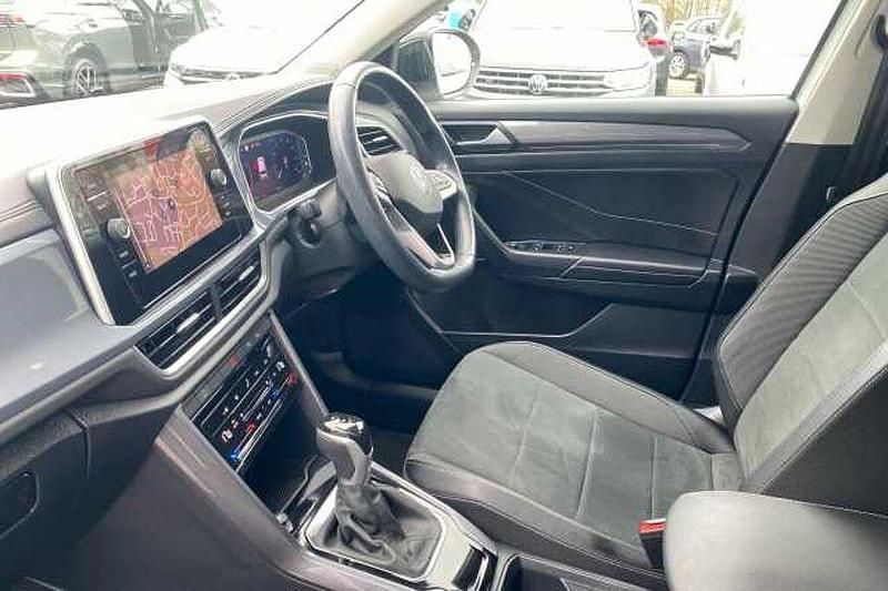 Used VW T-Roc 150 HP (110 kW) 2023 SUV