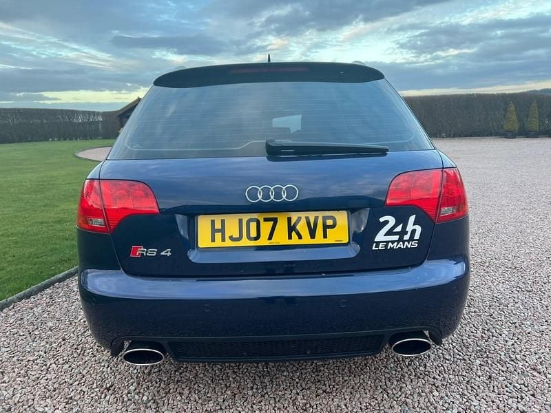 Used Audi RS4 Comfort 415 HP (305 kW) 2007 Blue Estate