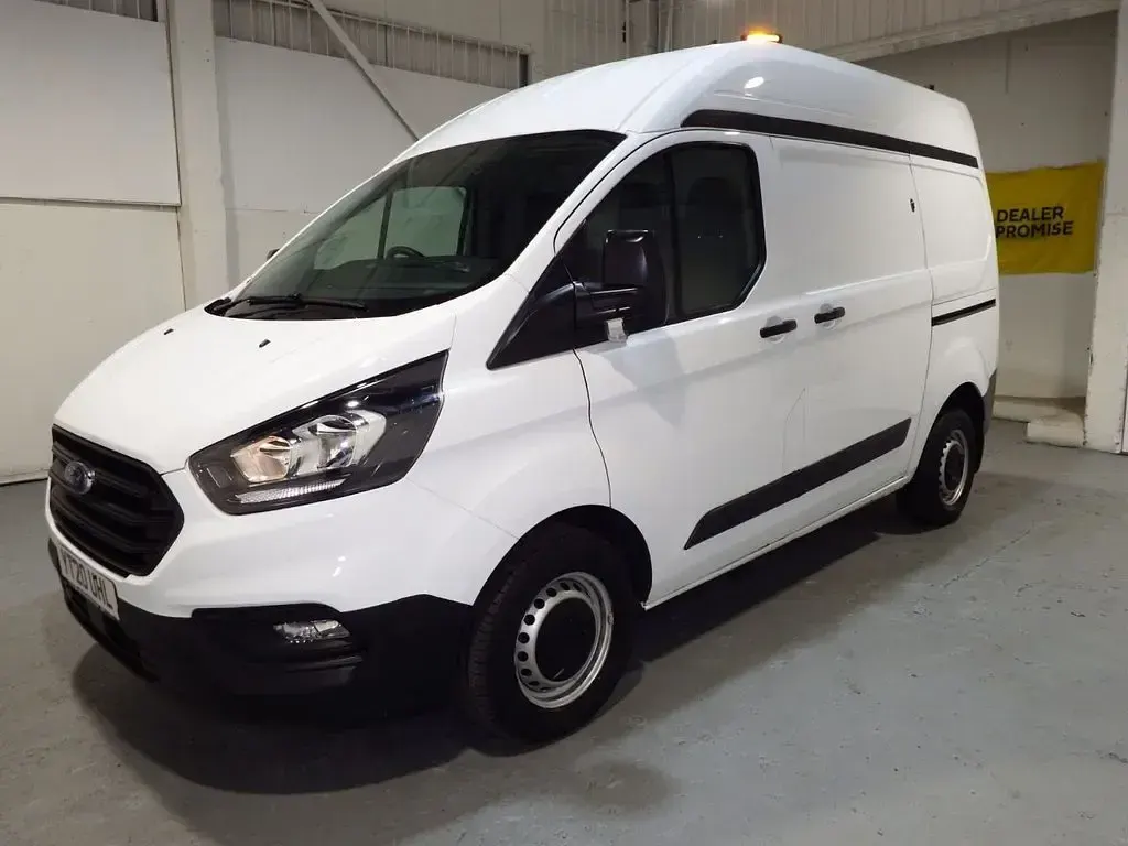Used Ford Transit Custom S 105 HP (77 kW) 2020 White Van