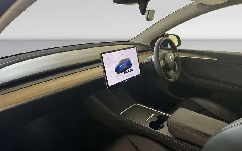 Used Tesla Model Y Performance 317 kW (432 HP) 2023 Blue SUV