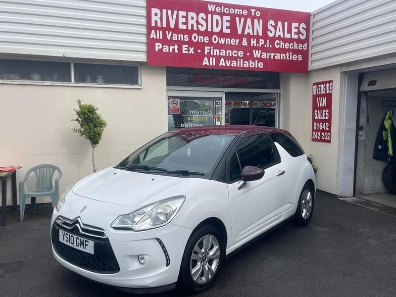 Used Citroën DS3 2010 White Hatchback