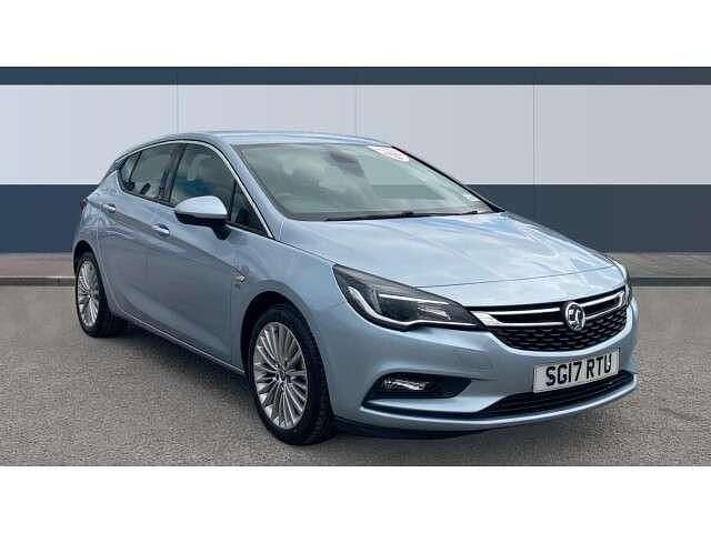 Silver Used 2017 Vauxhall Astra Elite Hatchback | £6,950 (Fair price) - Image 1/4