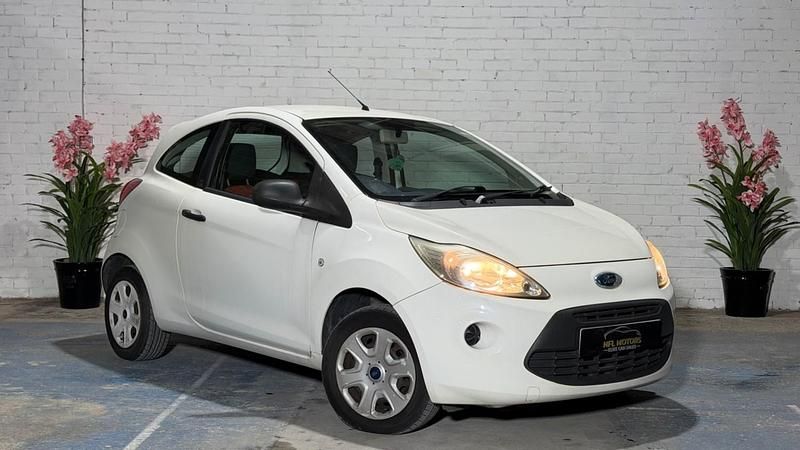 Usado Ford Ka Studio 69 HP (50 kW) 2009 Branco Citadino