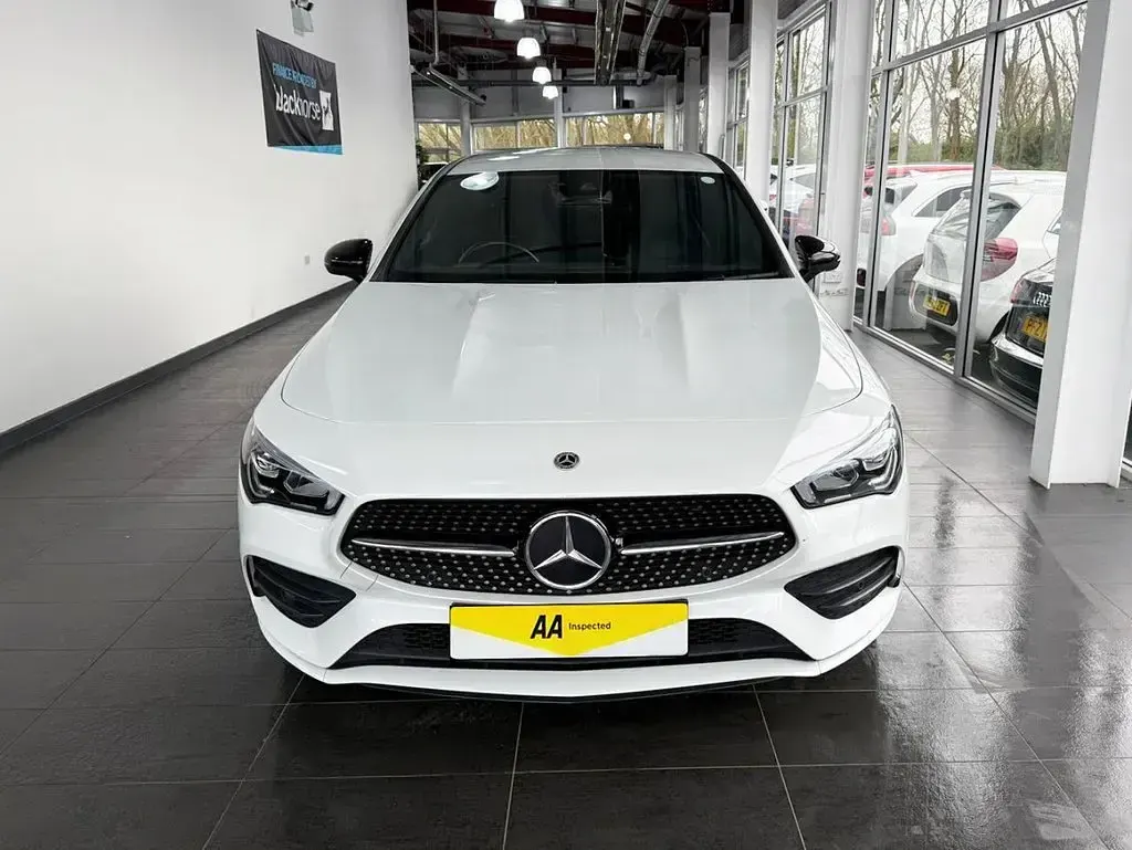 Used Mercedes CLA180 AMG Line Premium 136 HP (100 kW) 2023 White Sedan