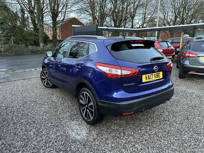 Used Nissan Qashqai Tekna 2017 Blue SUV