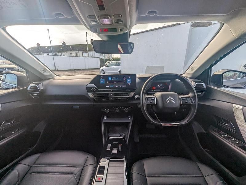 Używany Citroën C4 PureTech 127 KM (93 kW) 2022 Szary Hatchback
