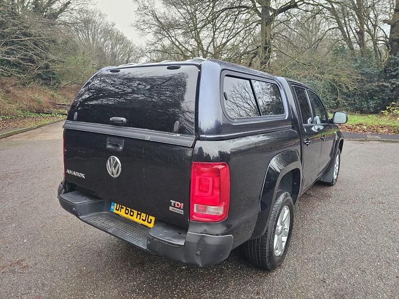 Used VW Amarok 180 HP (132 kW) 2016 Black Pickup