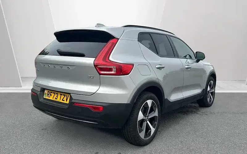 Used Volvo XC40 Plus 163 HP (119 kW) 2026 SUV