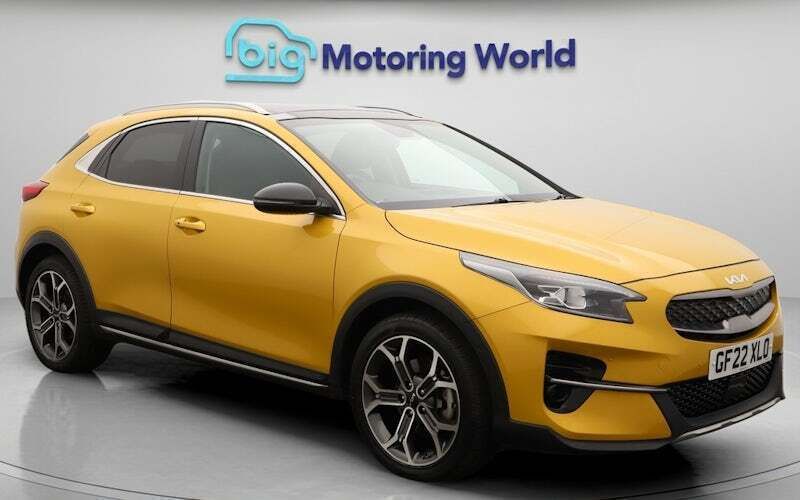 Used 2022 Kia XCeed 4 SUV | £17,300 (Fair price) - Image 1/4