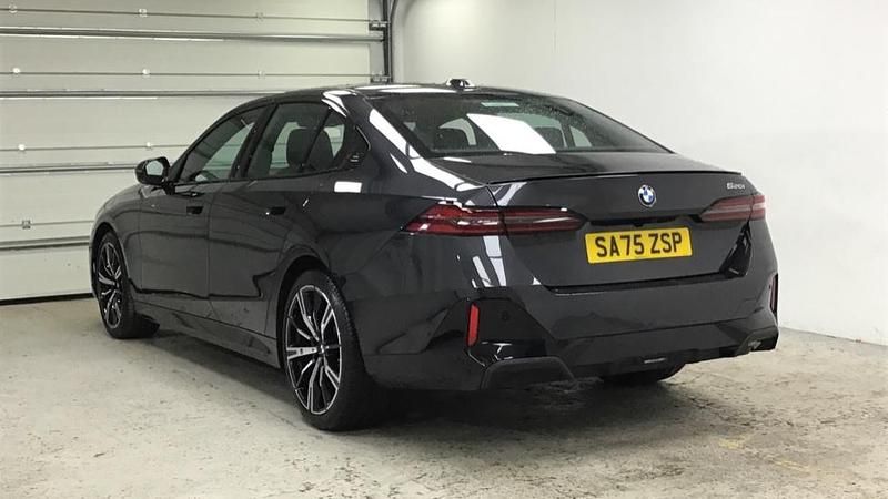 Used BMW 520 M Sport 205 HP (150 kW) 2025 Grey