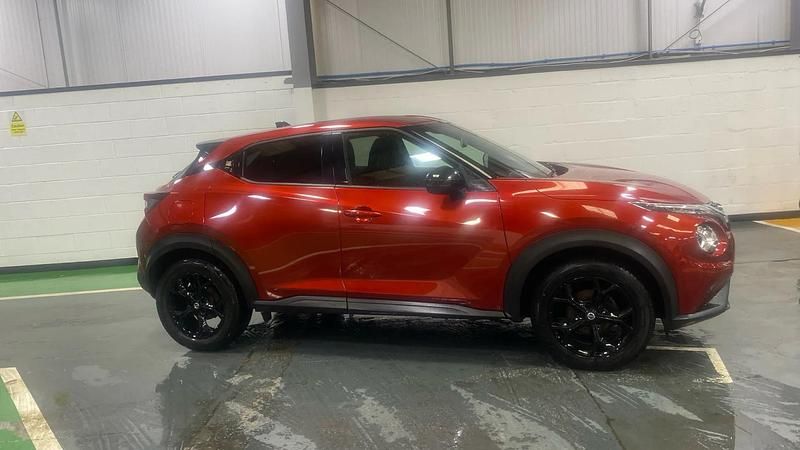 Used Nissan Juke N-Connecta 117 HP (86 kW) 2020 Red SUV