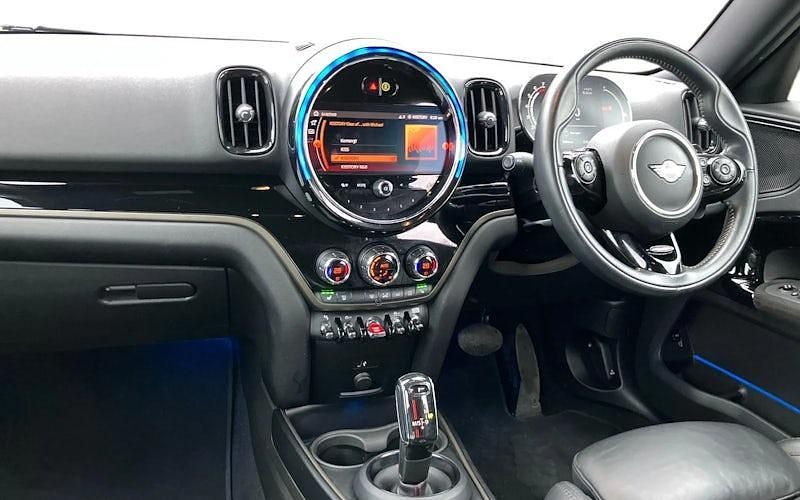 Begagnad Mini Cooper S Comfort 178 HK (130 kW) 2021 Blå Halvkombi