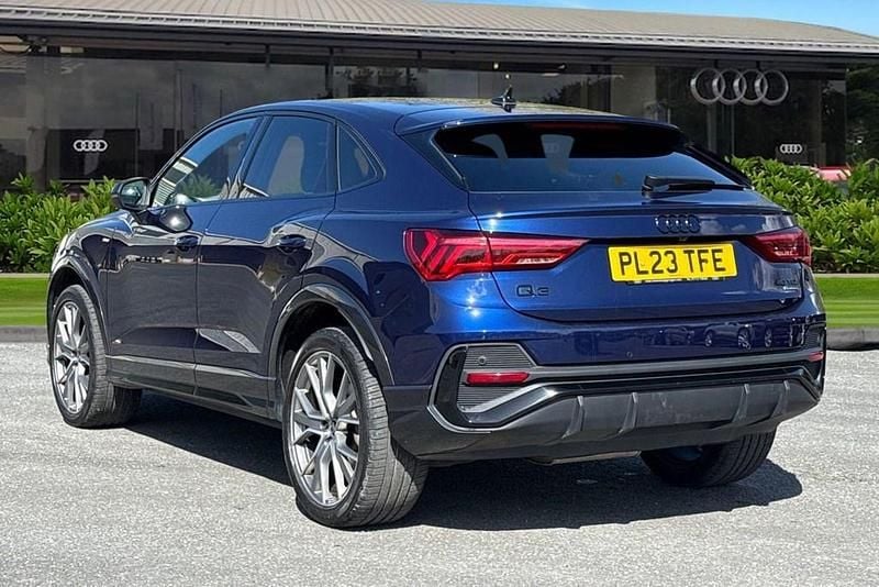 Used Audi Q3 Black Edition 200 HP (147 kW) 2023 Blue SUV
