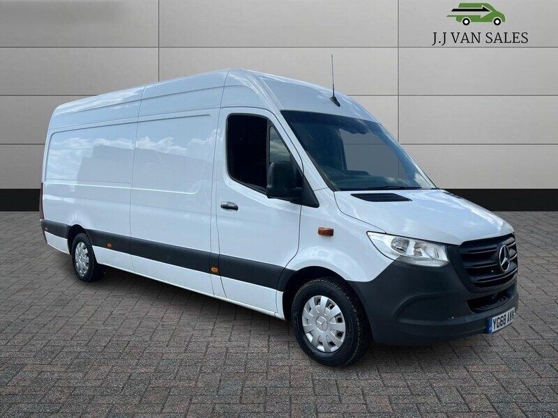 White Used 2018 Mercedes Sprinter Van | £10,995 (Fair price) - Image 1/4