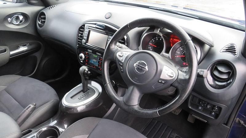 Usado Nissan Juke N-Connecta 2017 Azul SUV