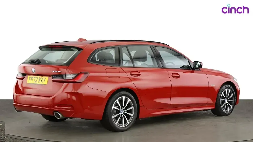 Used BMW 330e Sport Line 292 HP (214 kW) 2022 Red Estate