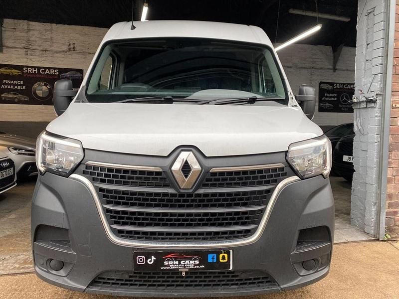 Used Renault Master Business 2021 White MPV
