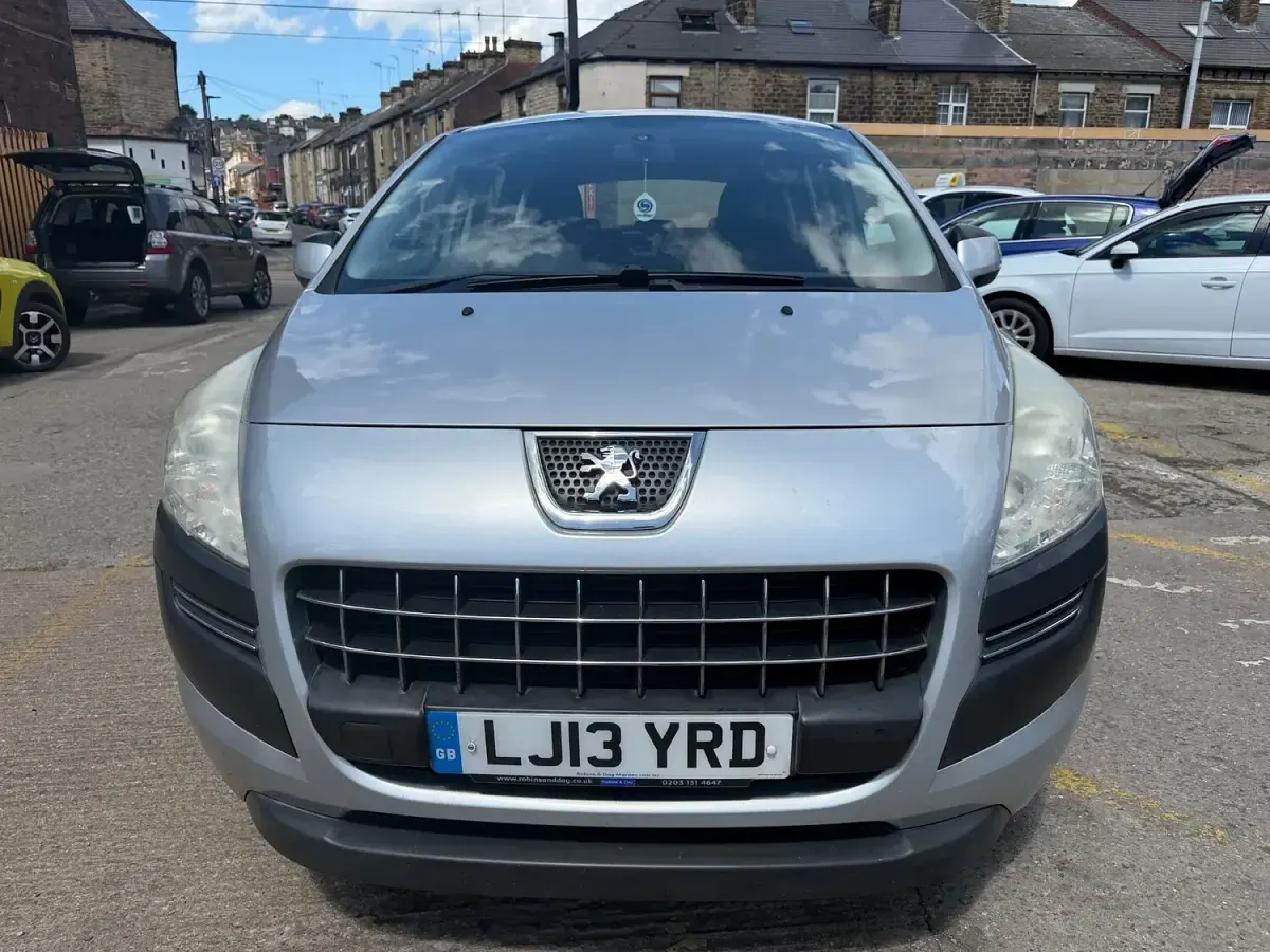 Used Peugeot 3008 Access 2013 Silver Estate