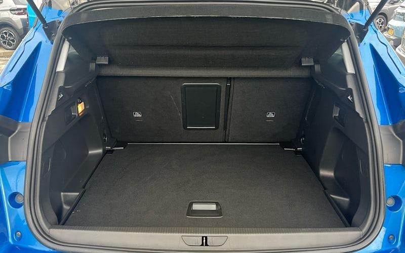 Used Vauxhall Grandland X SRi 131 HP (96 kW) 2020 Blue SUV