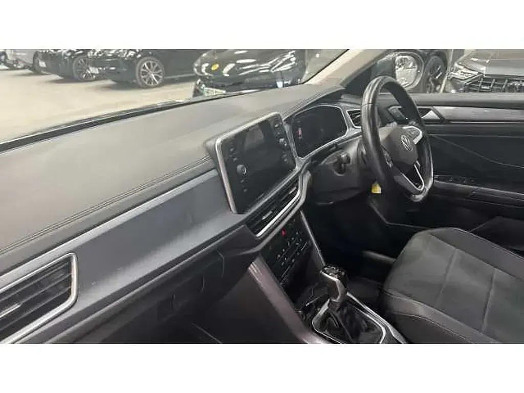 Begagnad VW T-Roc Style 150 HK (110 kW) 2022 Grå SUV