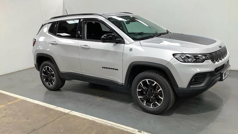 Grey Used 2023 Jeep Compass Trailhawk SUV | £15,298 (Good price) - Image 1/4