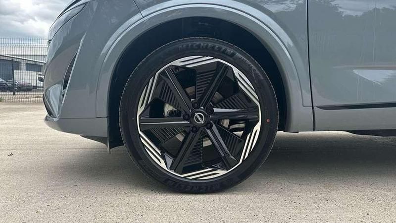 Used Nissan Qashqai 138 HP (101 kW) 2025 Grey SUV