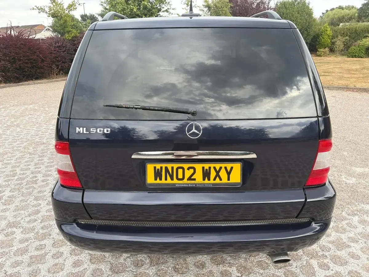 Used Mercedes 290 290 HP (213 kW) 2002 Blue Estate