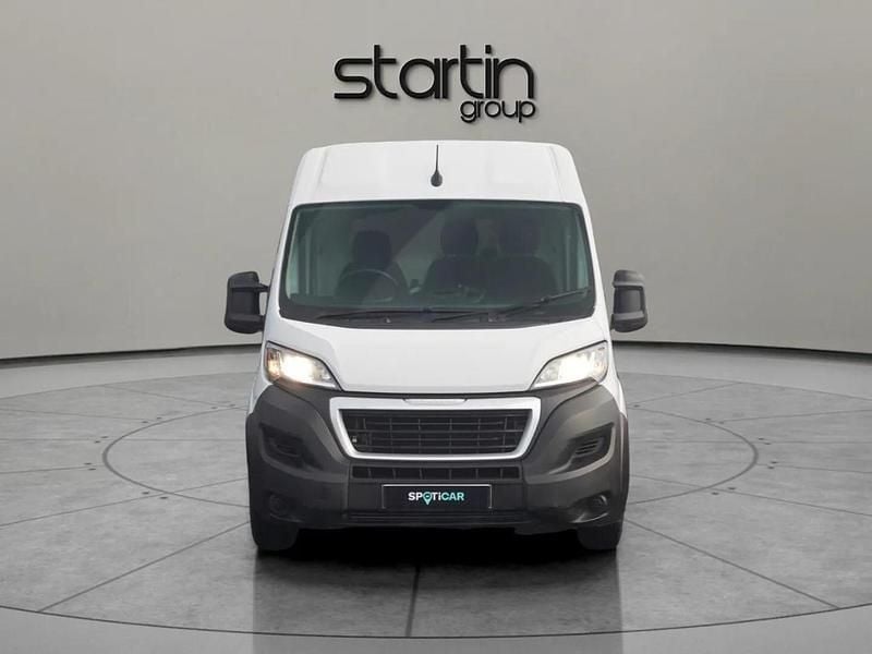 White Used 2022 Peugeot Boxer S Van | £11,350 (Super price) - Image 1/4