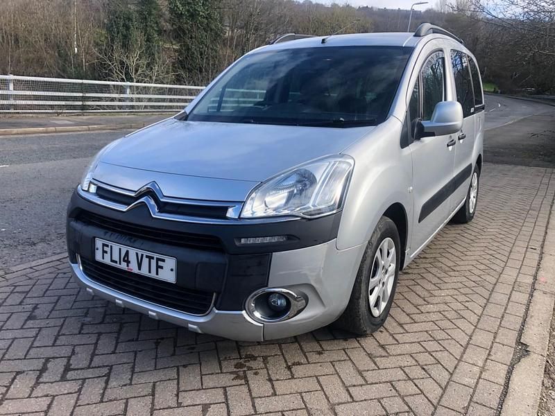 Used Citroën Berlingo XTR 2014 Silver MPV