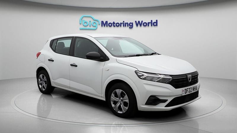 Used 2022 Dacia Sandero Essentiel Hatchback | £9,600 (Super price) - Image 1/4