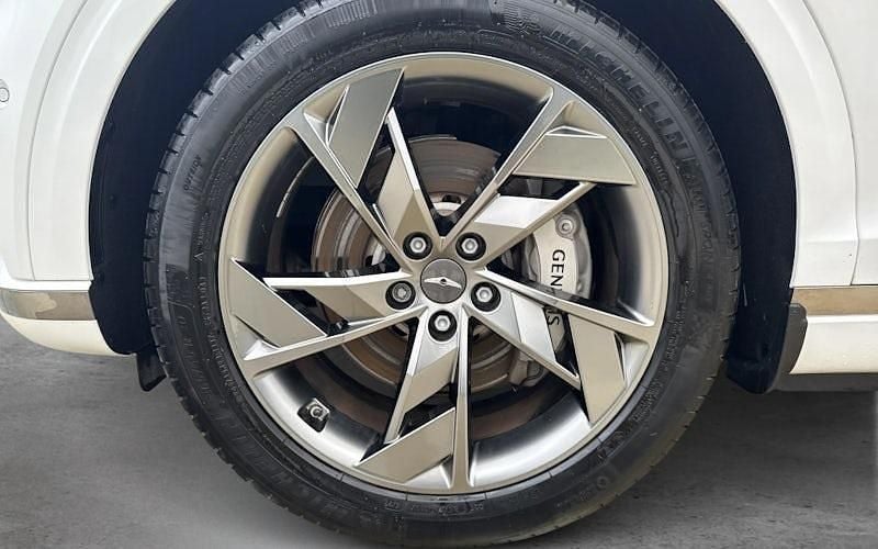 Used Genesis GV70 Sport 359 kW (489 HP) 2024 SUV